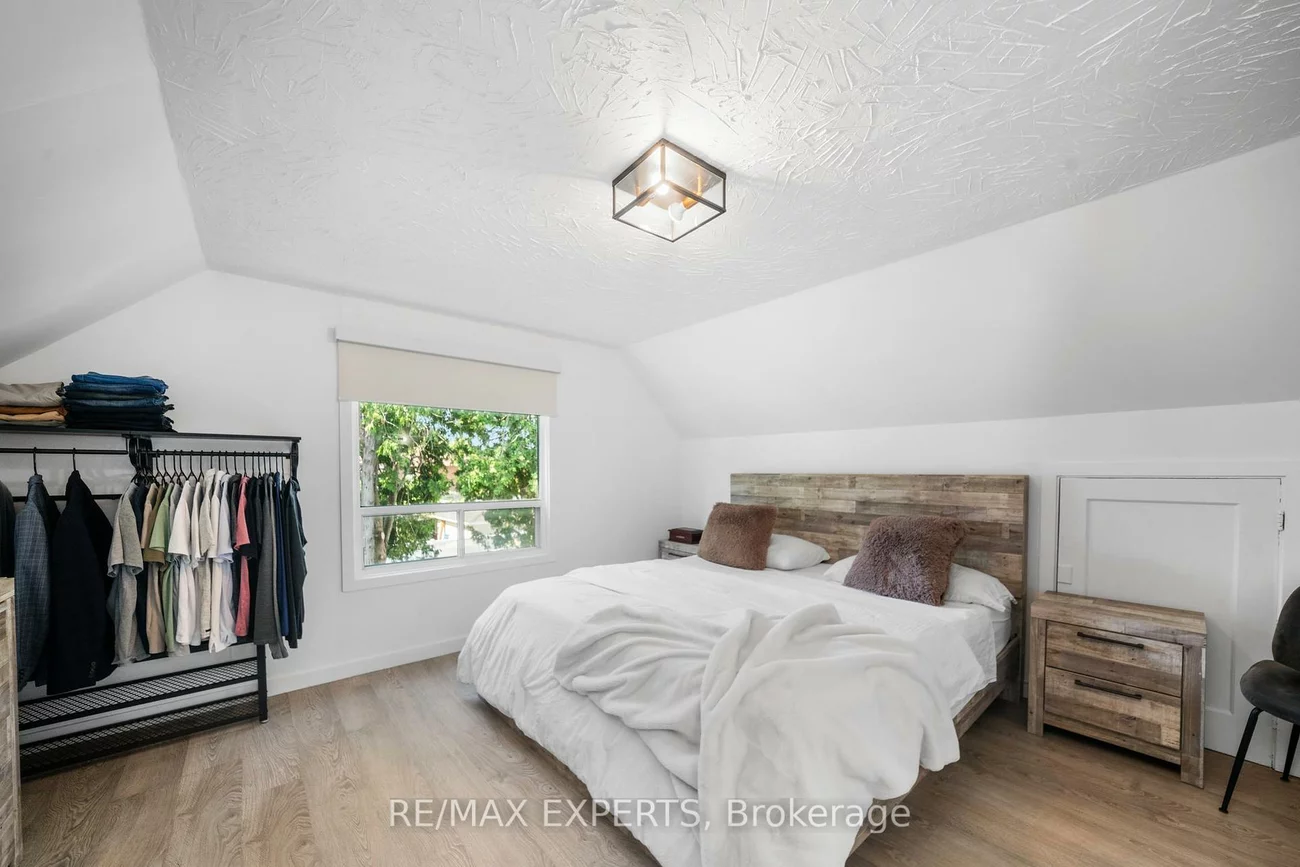 6, Mccallum, Stonegate-Queensway, Toronto