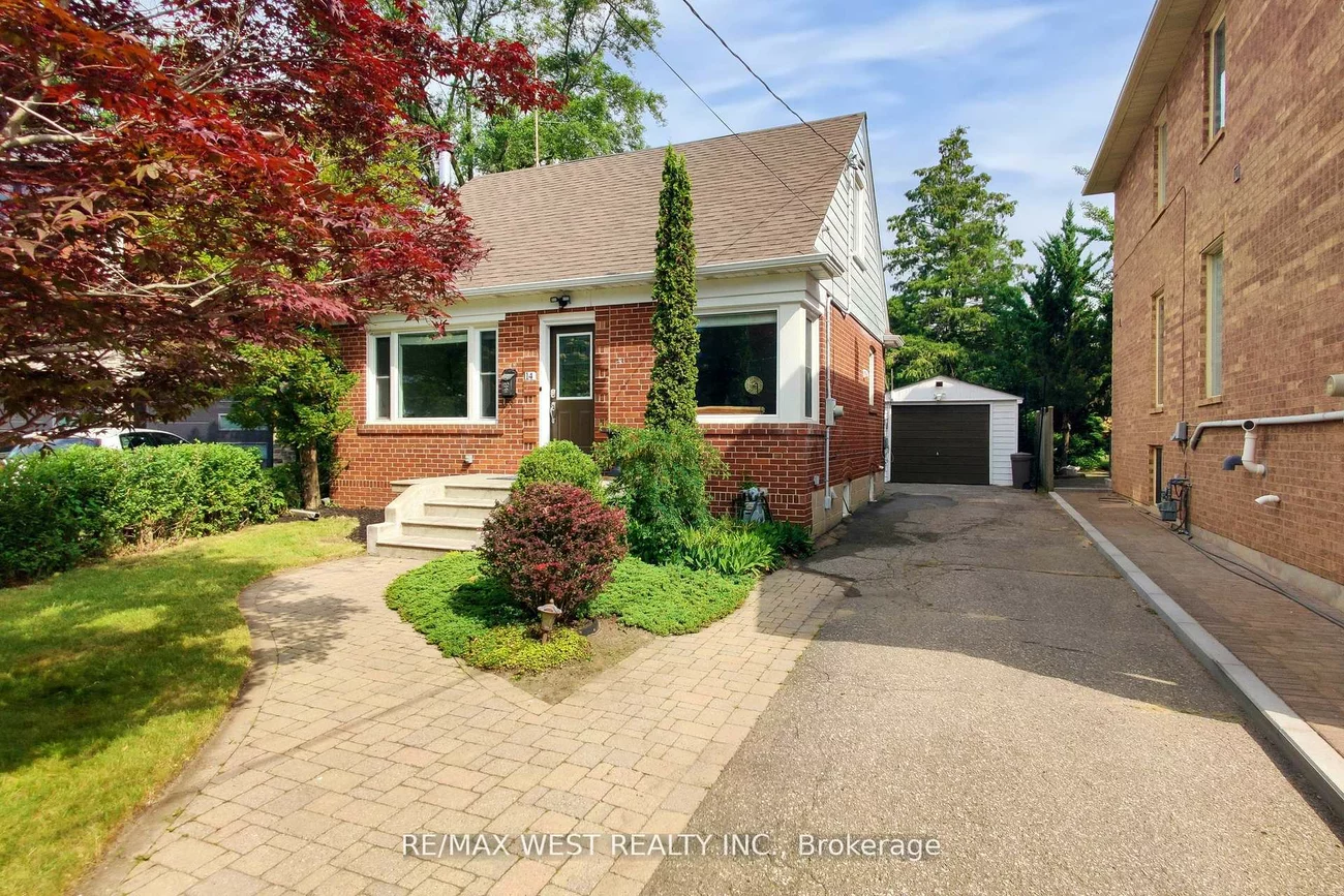 14, Park, Stonegate-Queensway, Toronto