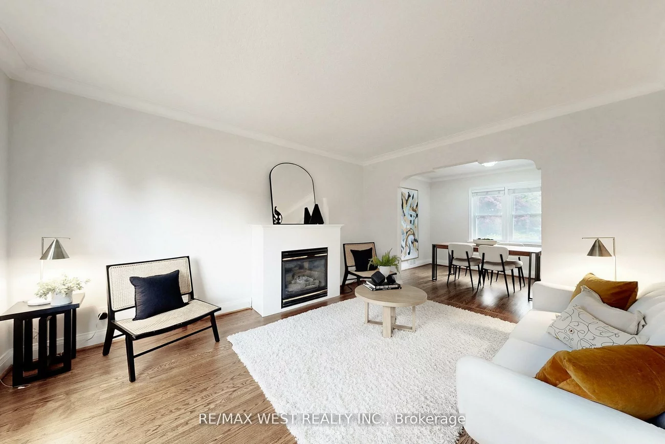 14, Park, Stonegate-Queensway, Toronto