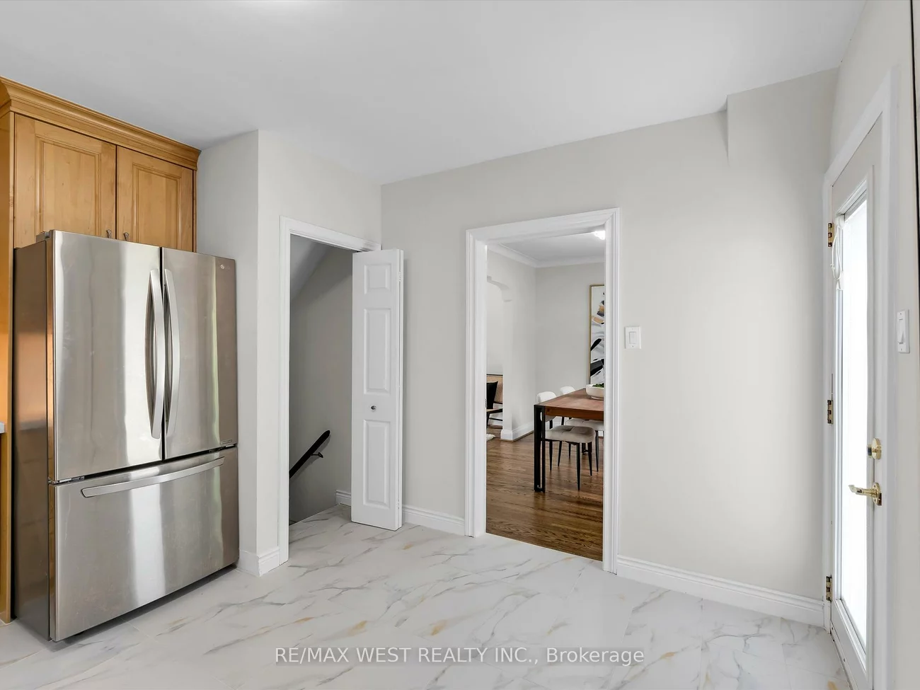 14, Park, Stonegate-Queensway, Toronto