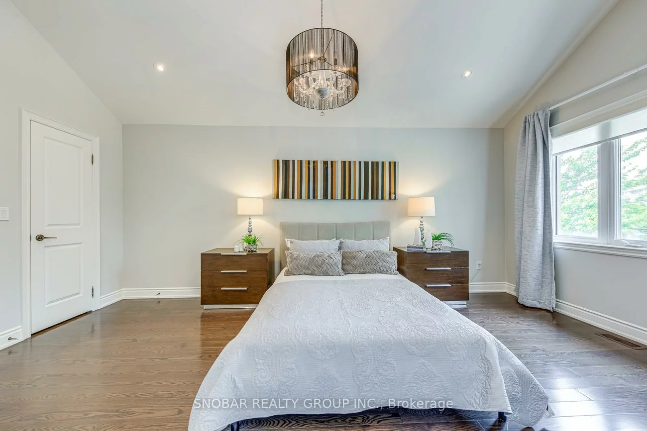 797, Oxford, Mimico, Toronto