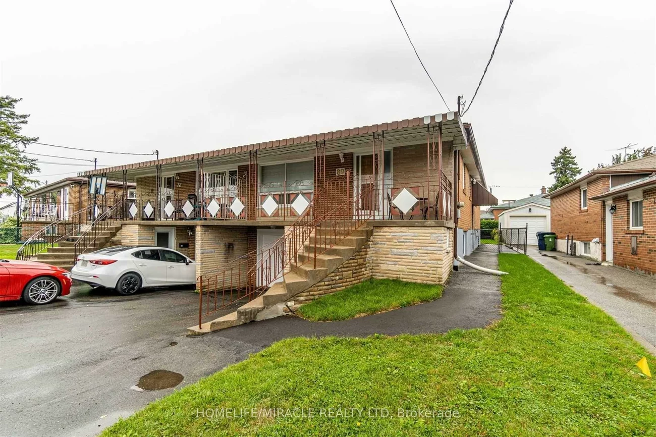 80, Goldsboro, Humber Summit, Toronto