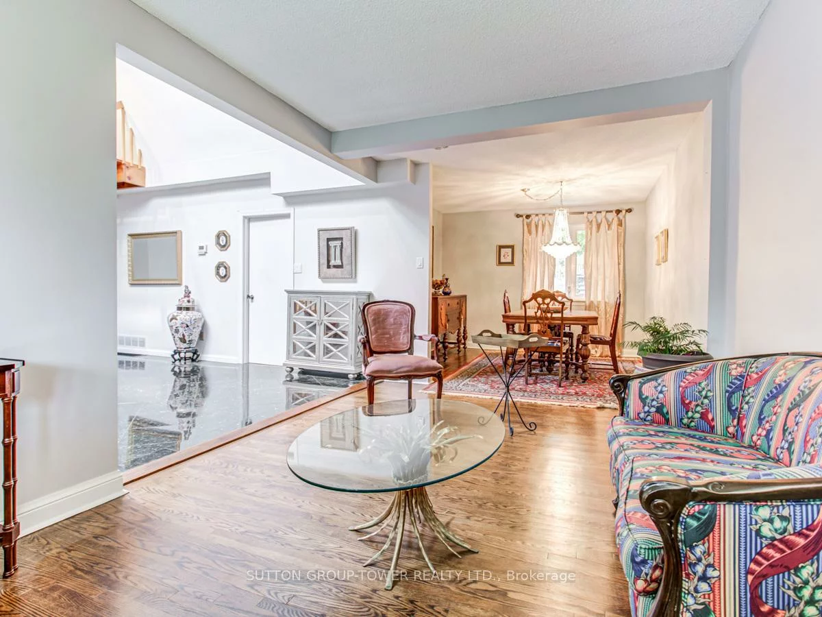 155, Tavistock, Downsview-Roding-CFB, Toronto