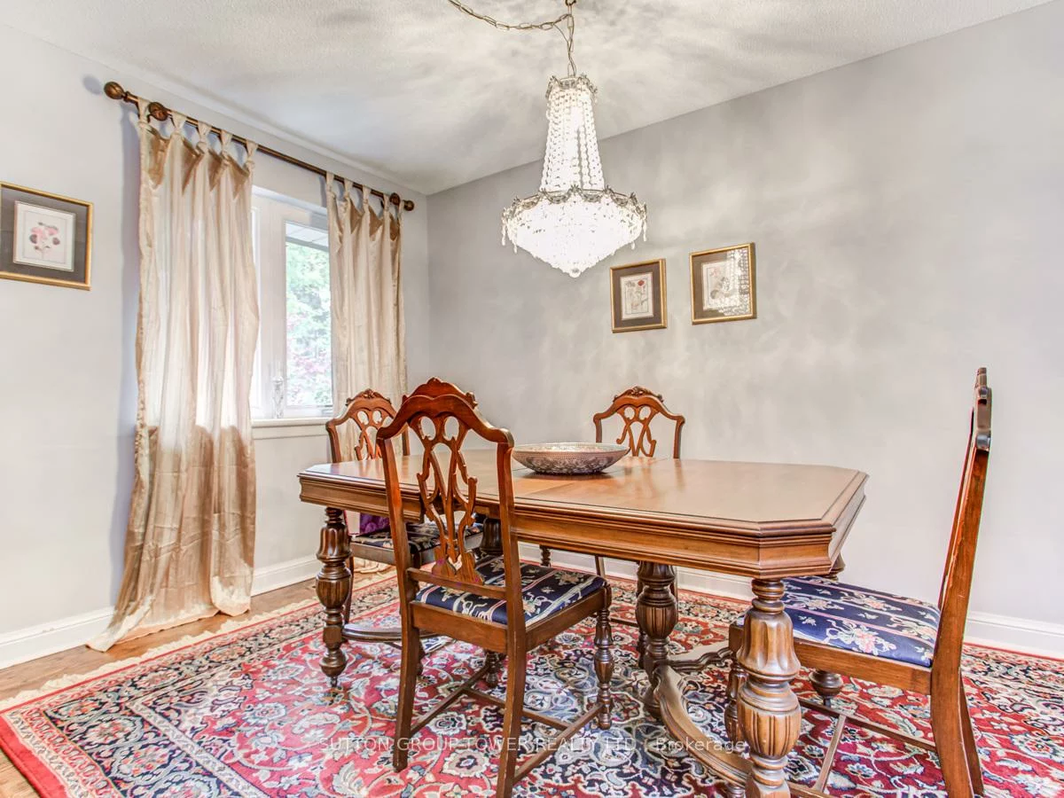 155, Tavistock, Downsview-Roding-CFB, Toronto