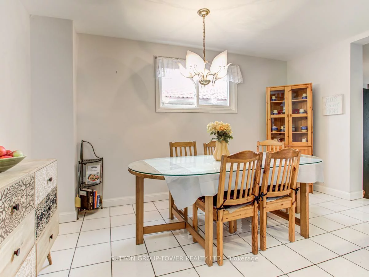 155, Tavistock, Downsview-Roding-CFB, Toronto