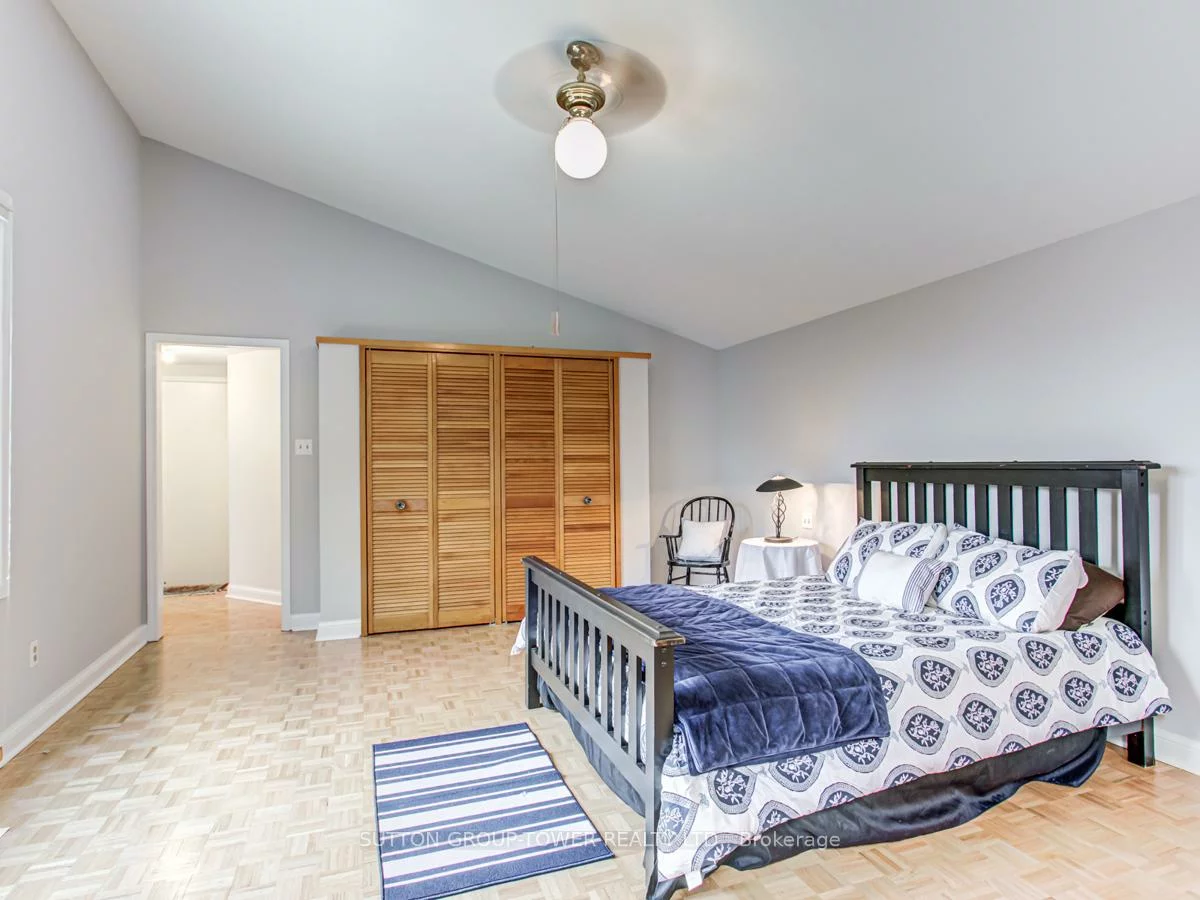 155, Tavistock, Downsview-Roding-CFB, Toronto