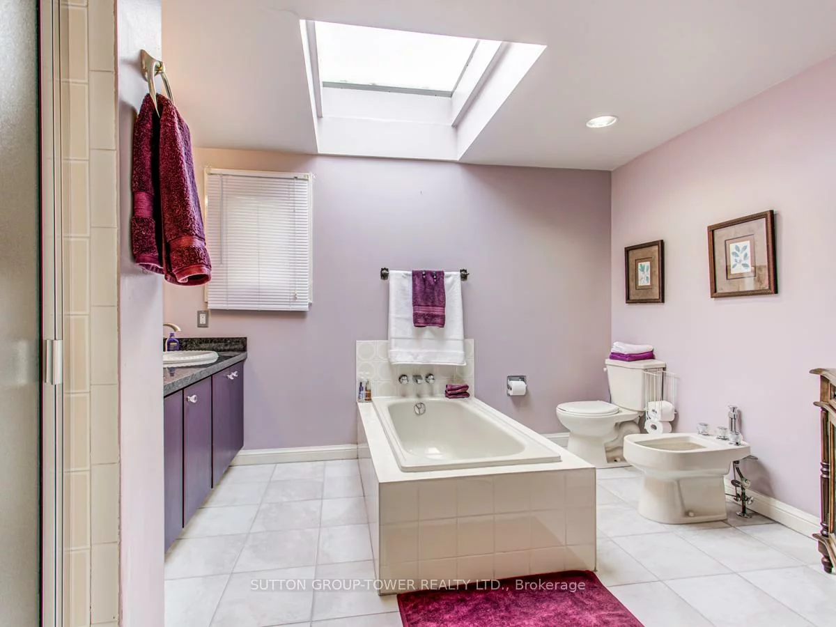 155, Tavistock, Downsview-Roding-CFB, Toronto