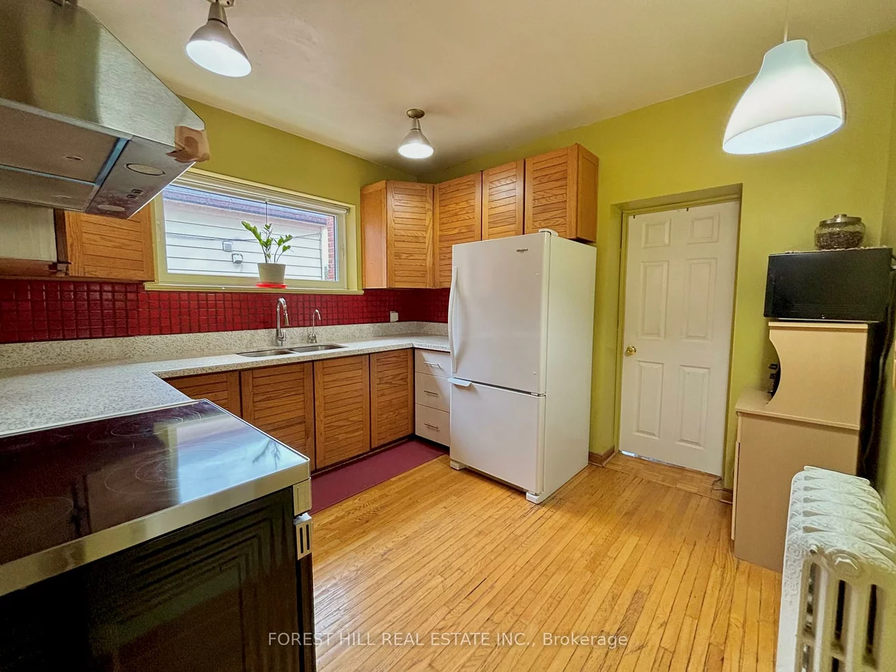 1046, Dovercourt, Dovercourt-Wallace Emerson-Junction, Toronto