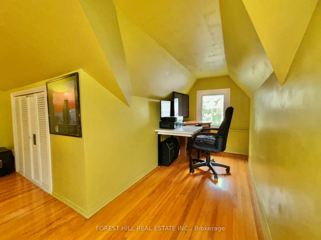 1046, Dovercourt, Dovercourt-Wallace Emerson-Junction, Toronto