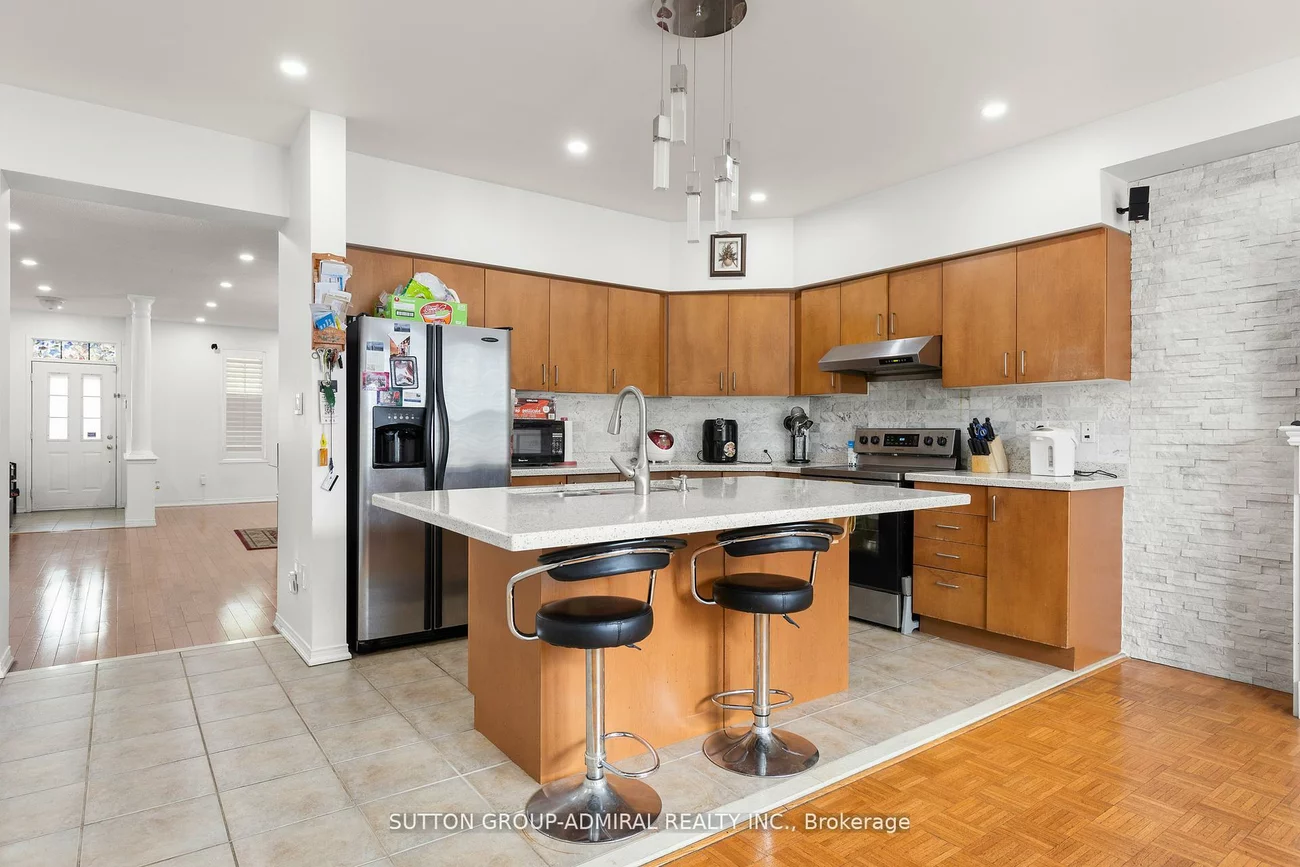 23, Delabo, York University Heights, Toronto