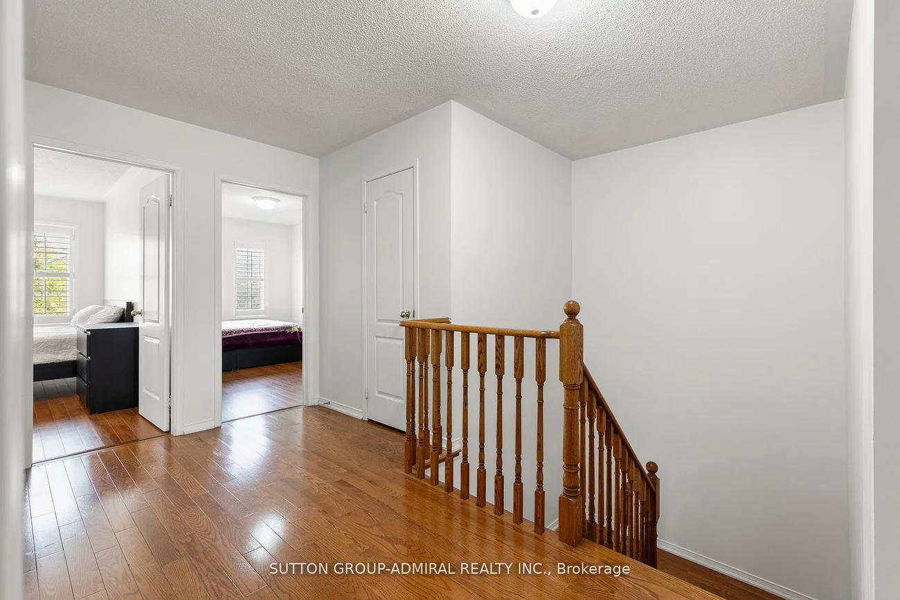23, Delabo, York University Heights, Toronto