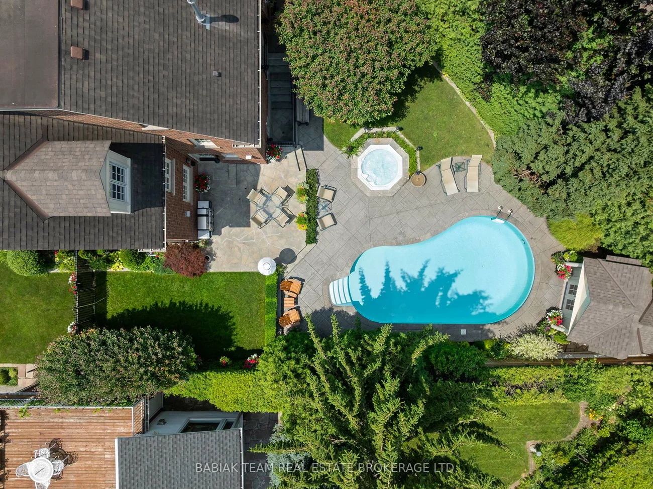 82, Humberview, Lambton Baby Point, Toronto