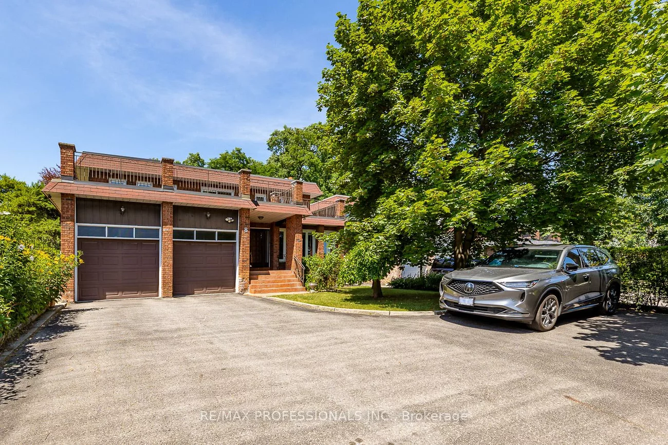8, St Phillips, Kingsview Village-The Westway, Toronto