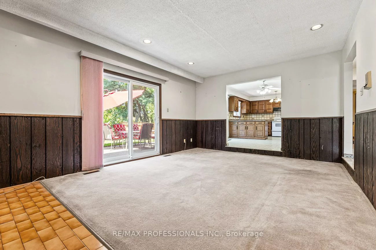 8, St Phillips, Kingsview Village-The Westway, Toronto