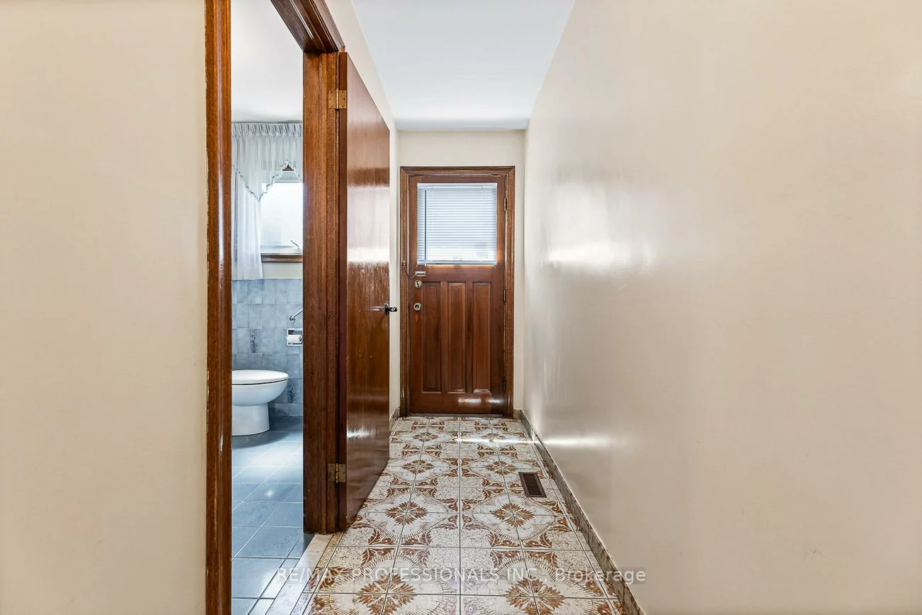 8, St Phillips, Kingsview Village-The Westway, Toronto