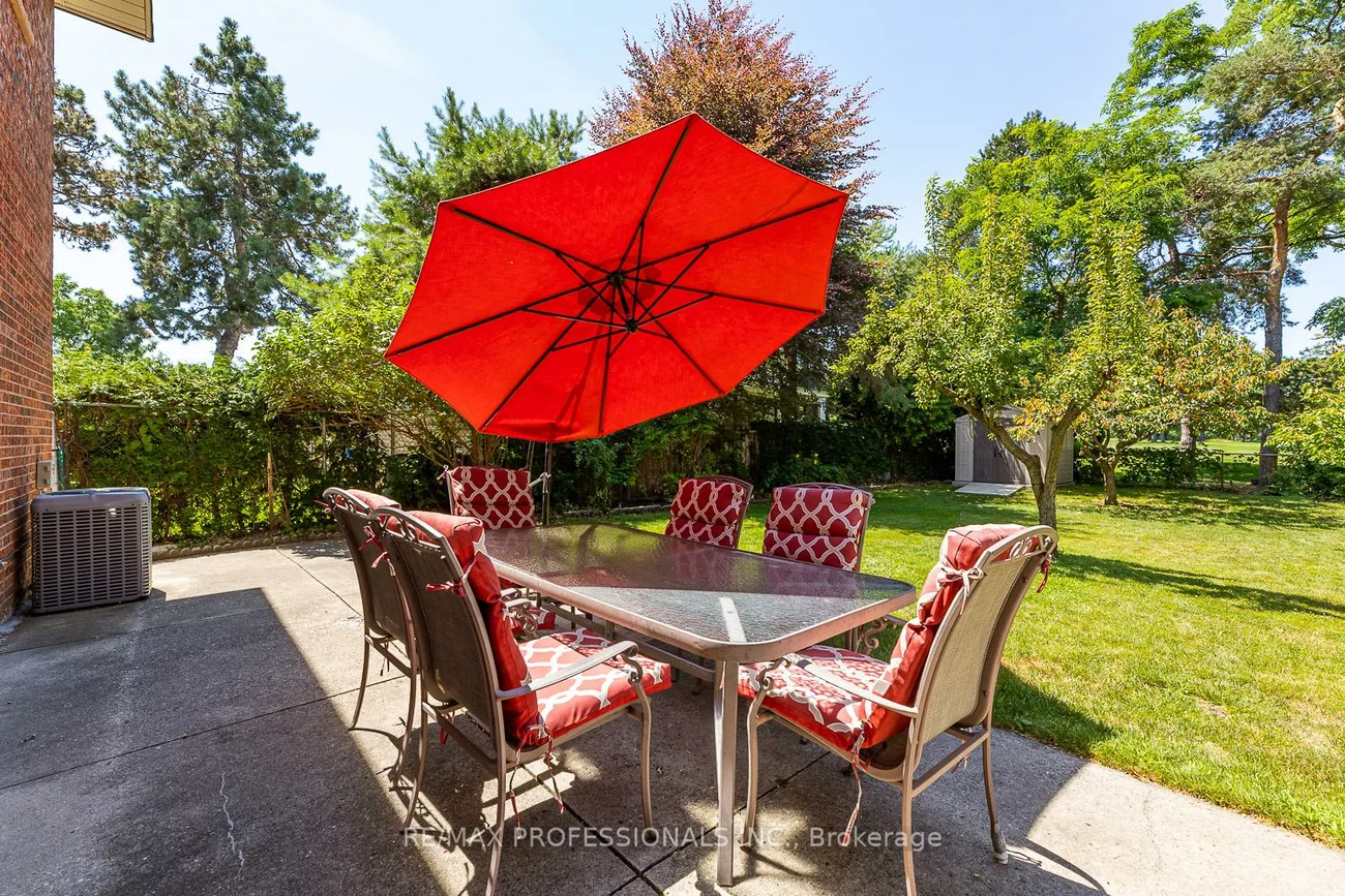 8, St Phillips, Kingsview Village-The Westway, Toronto