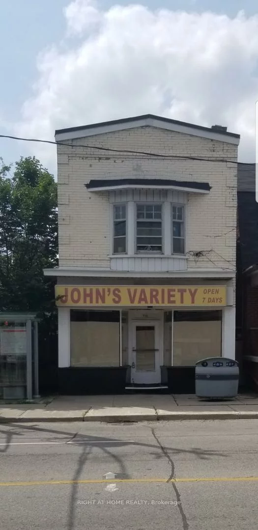 782, Dovercourt, Dovercourt-Wallace Emerson-Junction, Toronto