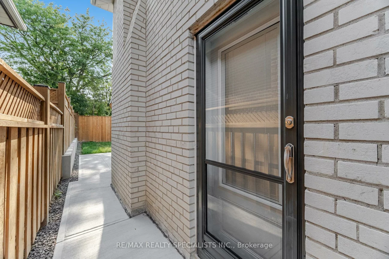 29, Norfield, Elms-Old Rexdale, Toronto