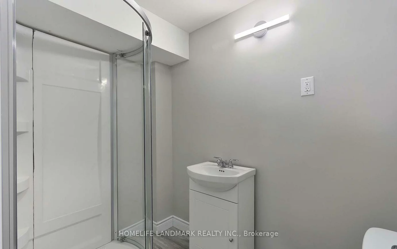 204, Derrydown, York University Heights, Toronto