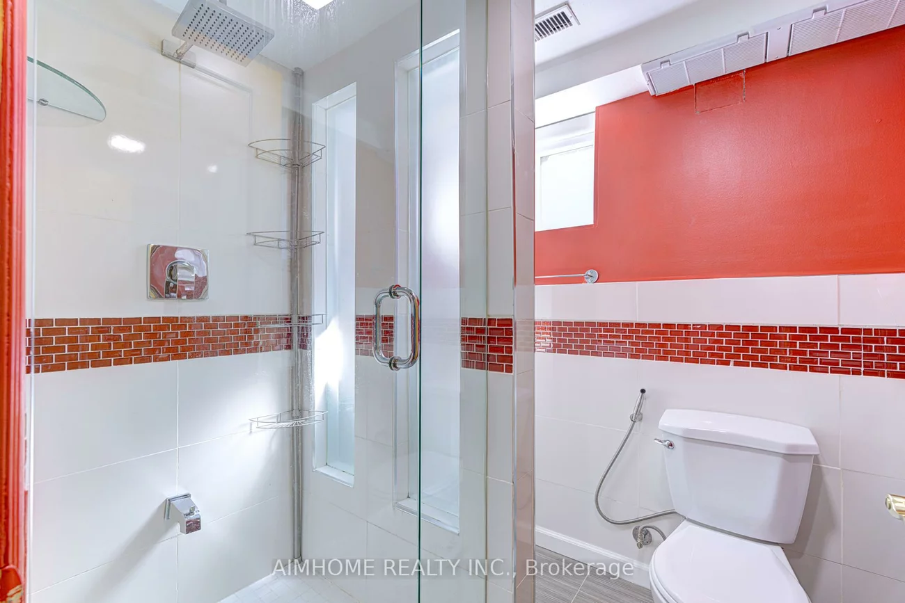 97, Edgecroft, Stonegate-Queensway, Toronto