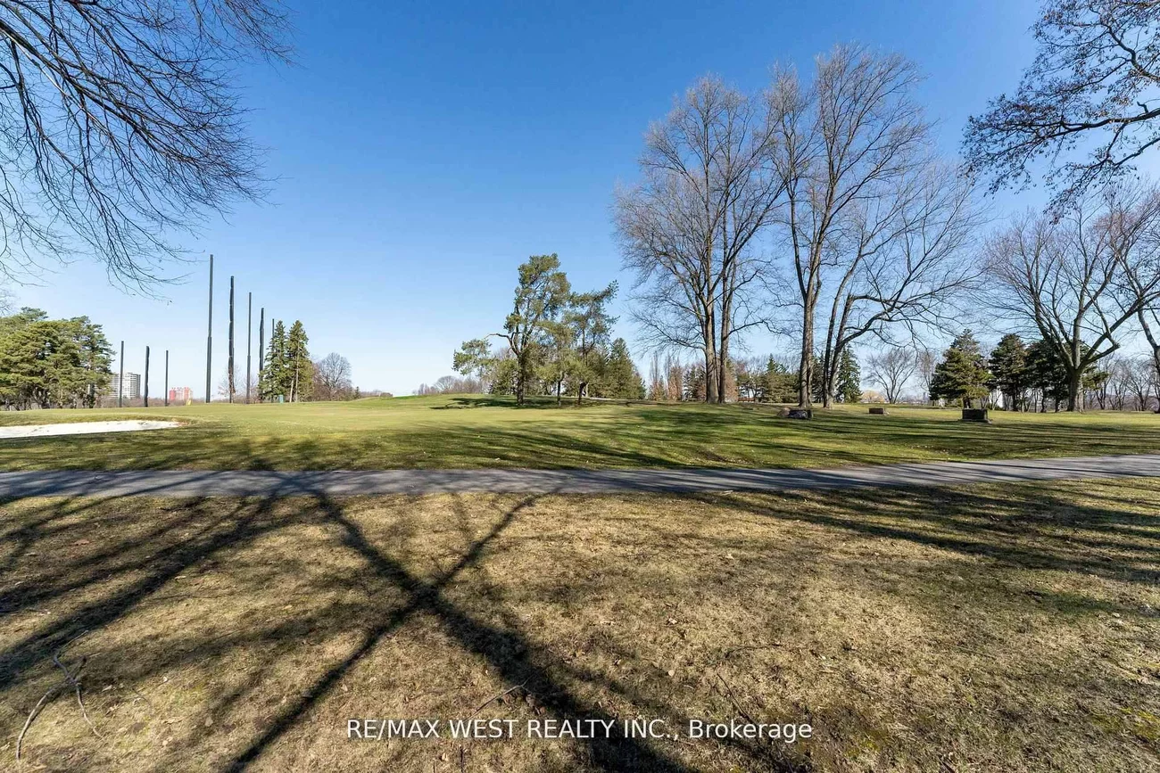 28, Braywin, Kingsview Village-The Westway, Toronto
