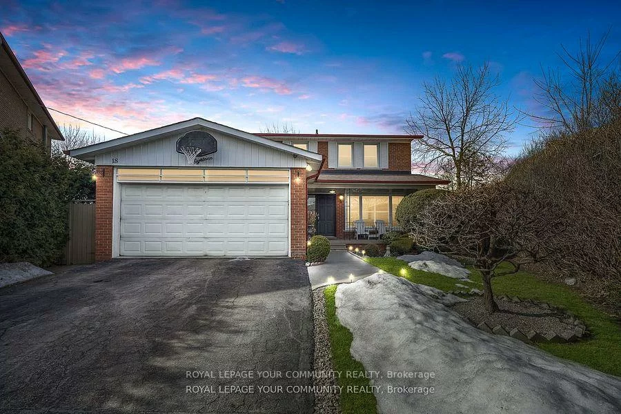 18, Terryellen, Markland Wood, Toronto
