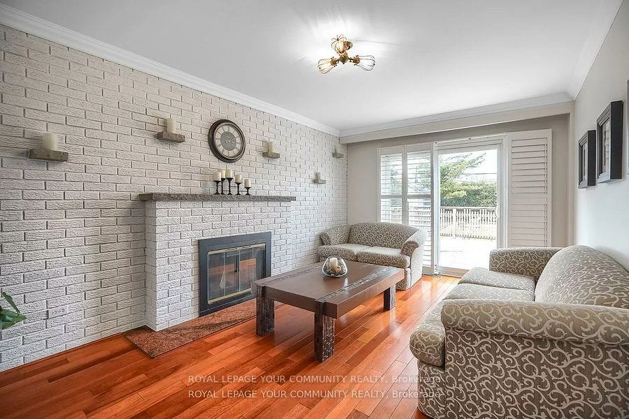 18, Terryellen, Markland Wood, Toronto