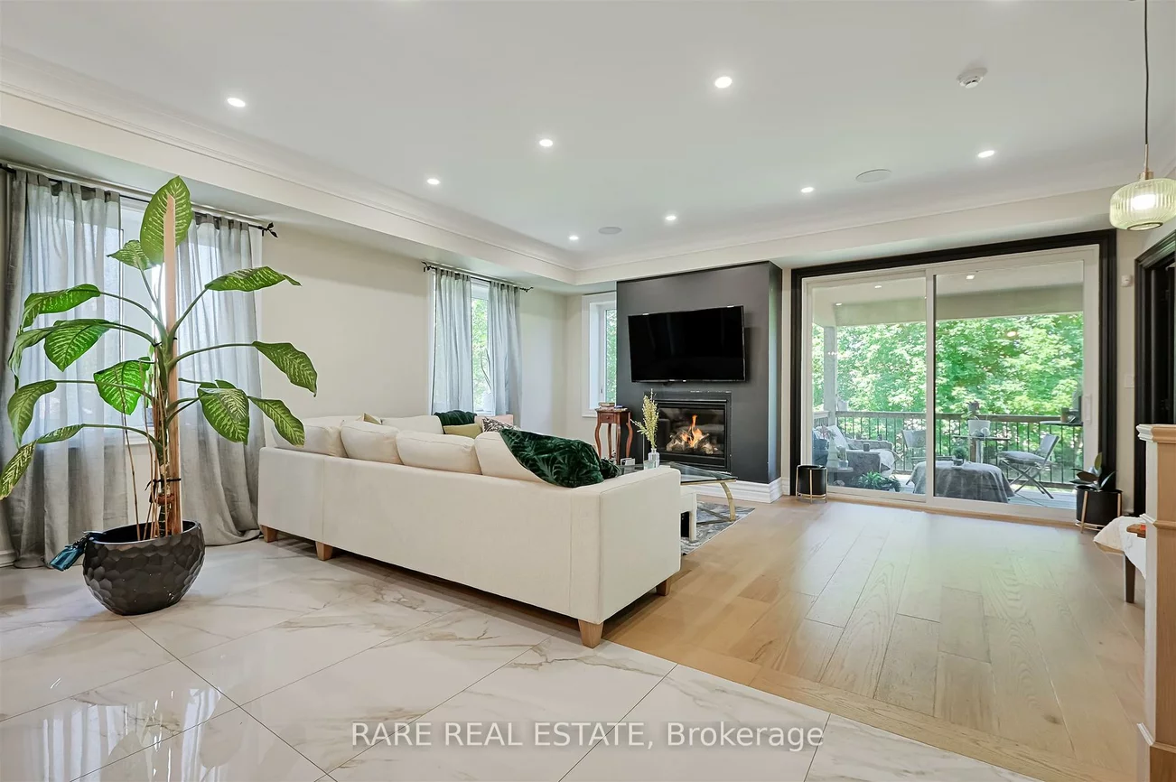 32, Bradfield, Islington-City Centre West, Toronto