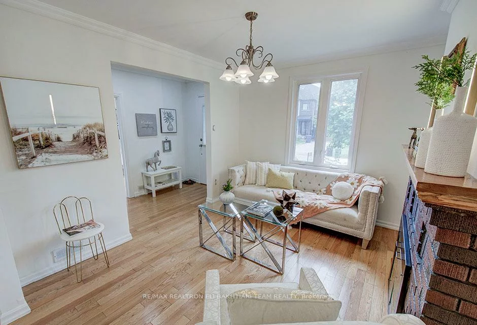29, Roseland, Alderwood, Toronto