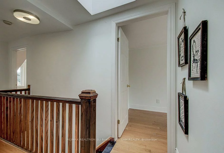 29, Roseland, Alderwood, Toronto