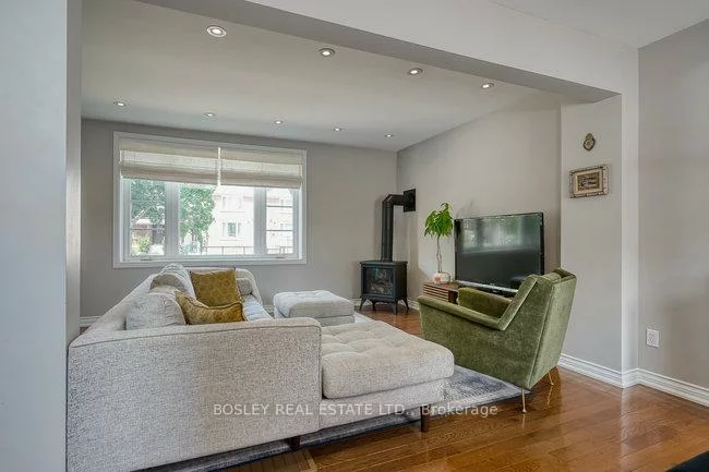 91, Macdonald, Weston, Toronto