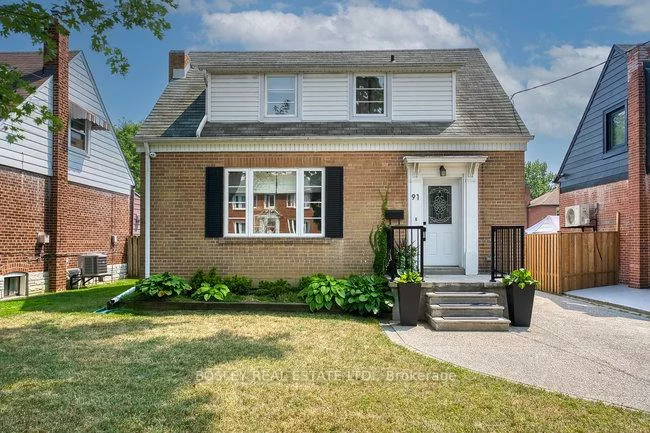 91, Macdonald, Weston, Toronto