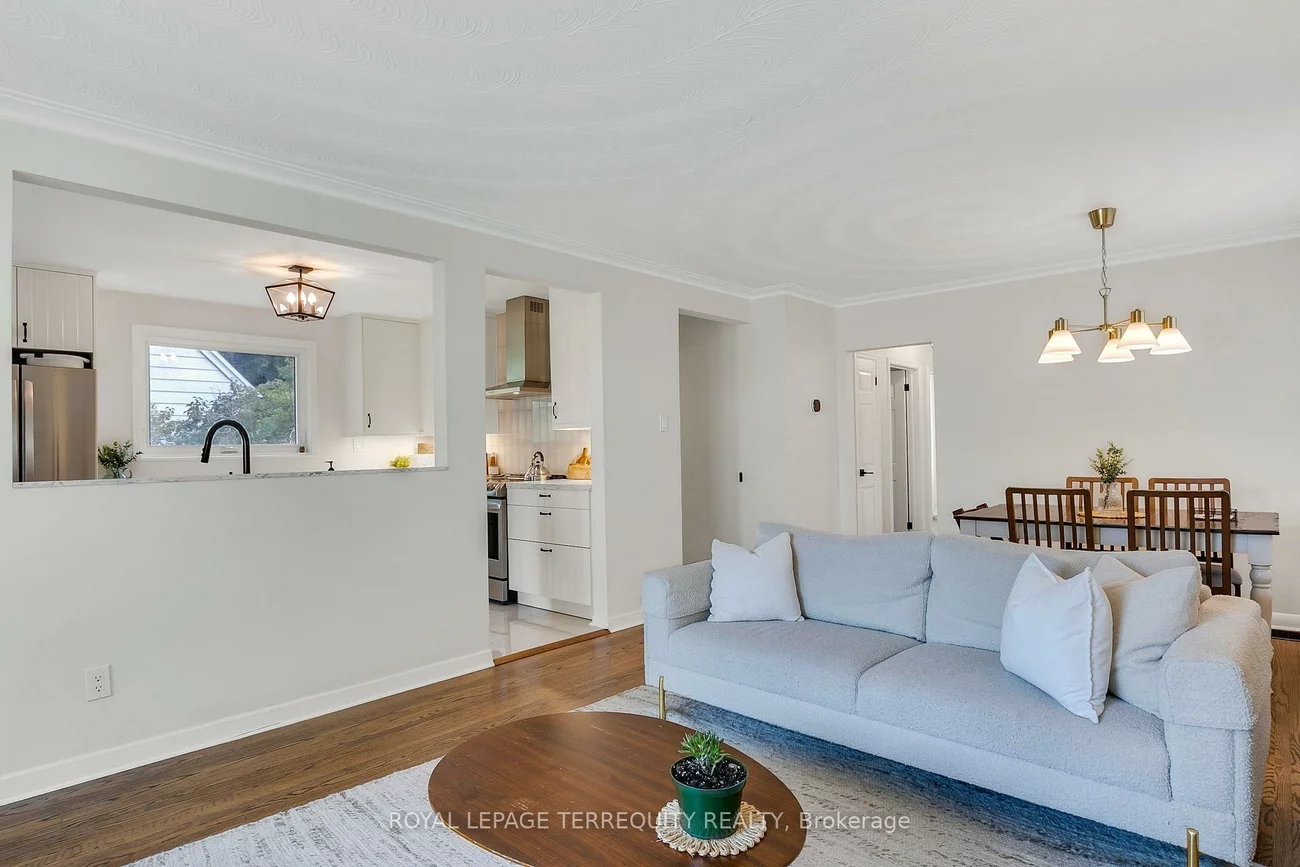 12, Jasmine, Humberlea-Pelmo Park W5, Toronto