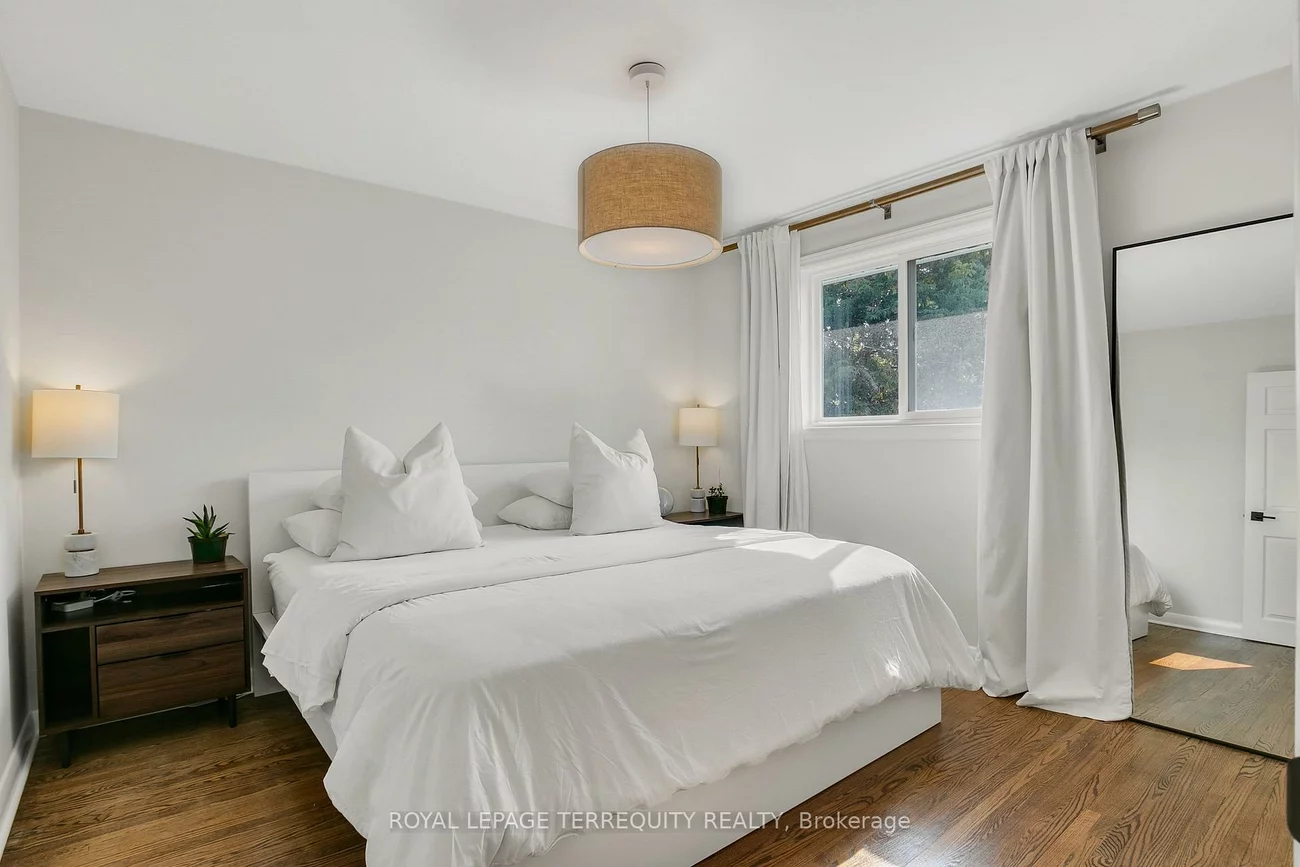 12, Jasmine, Humberlea-Pelmo Park W5, Toronto