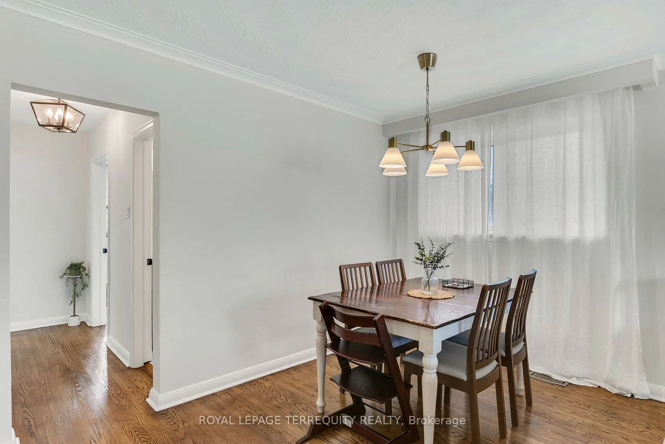 12, Jasmine, Humberlea-Pelmo Park W5, Toronto