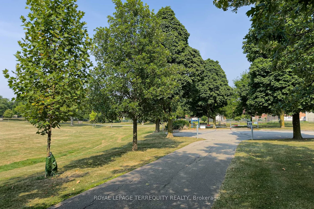 12, Jasmine, Humberlea-Pelmo Park W5, Toronto