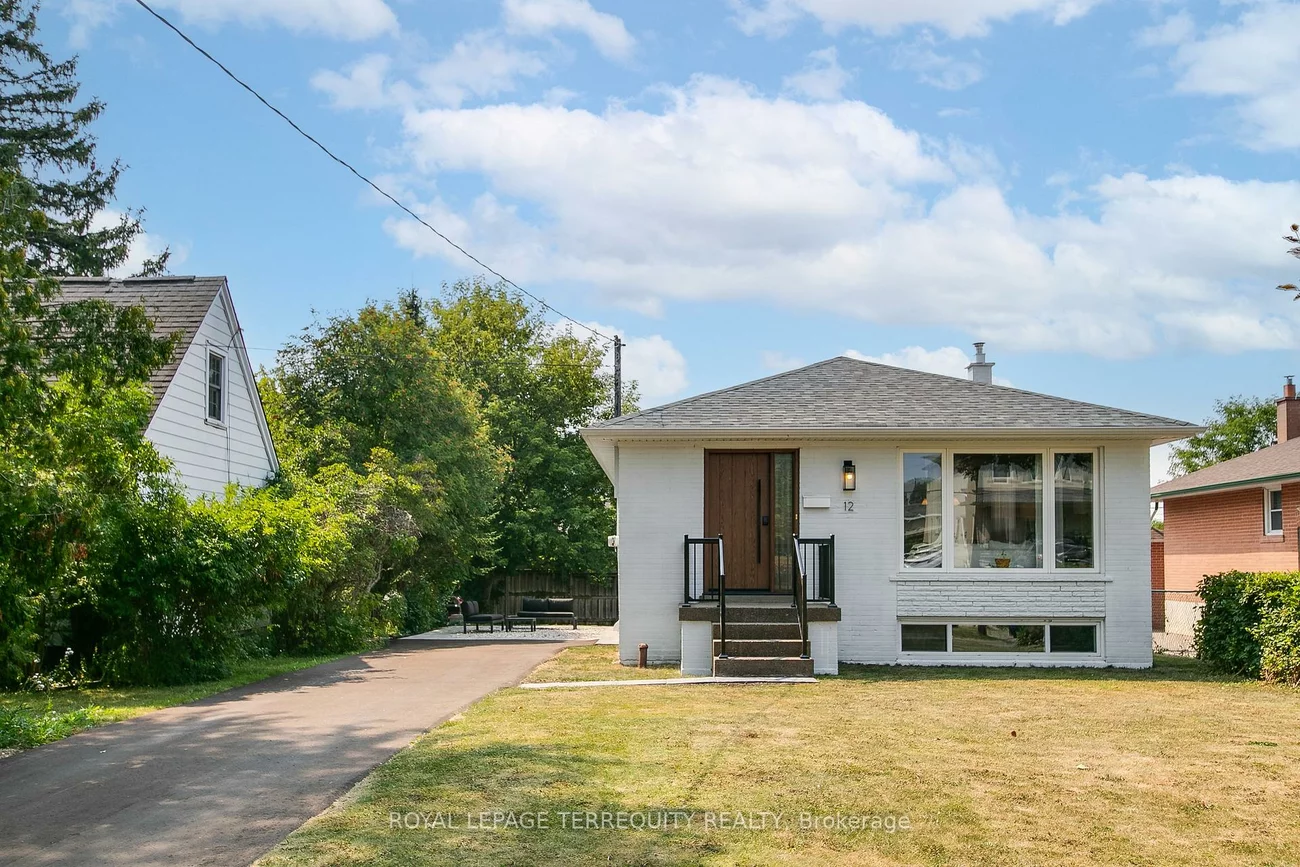 12, Jasmine, Humberlea-Pelmo Park W5, Toronto