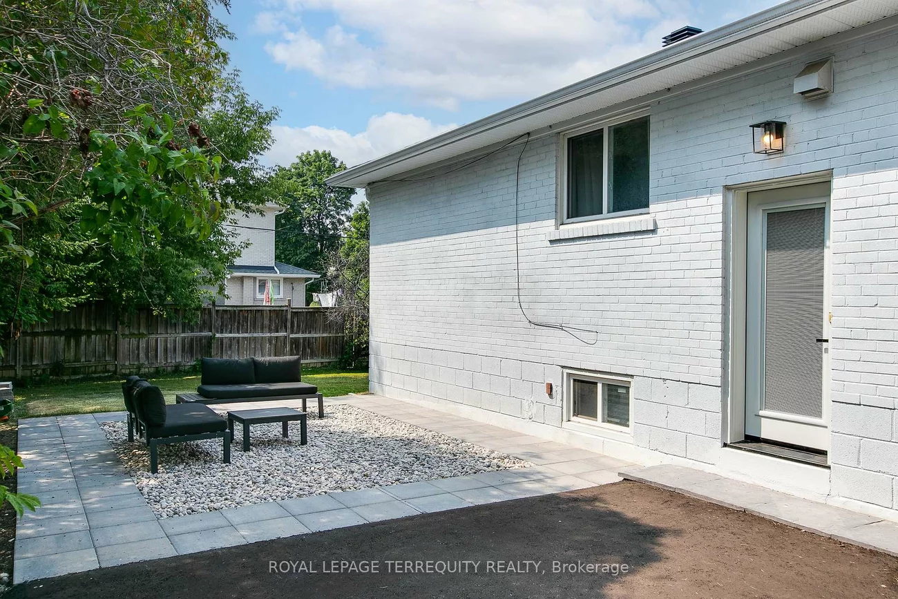 12, Jasmine, Humberlea-Pelmo Park W5, Toronto