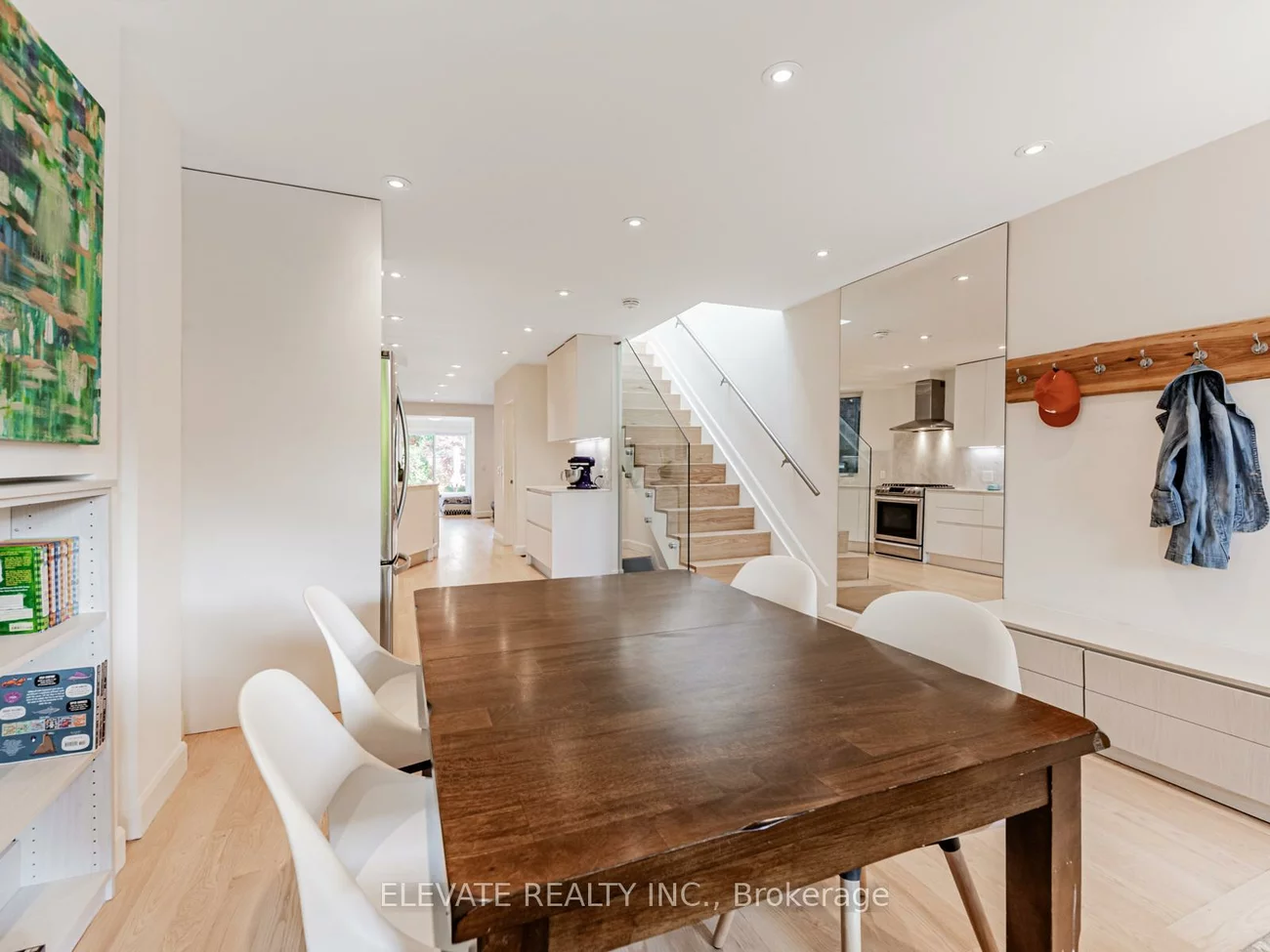 71, Nairn, Corso Italia-Davenport, Toronto