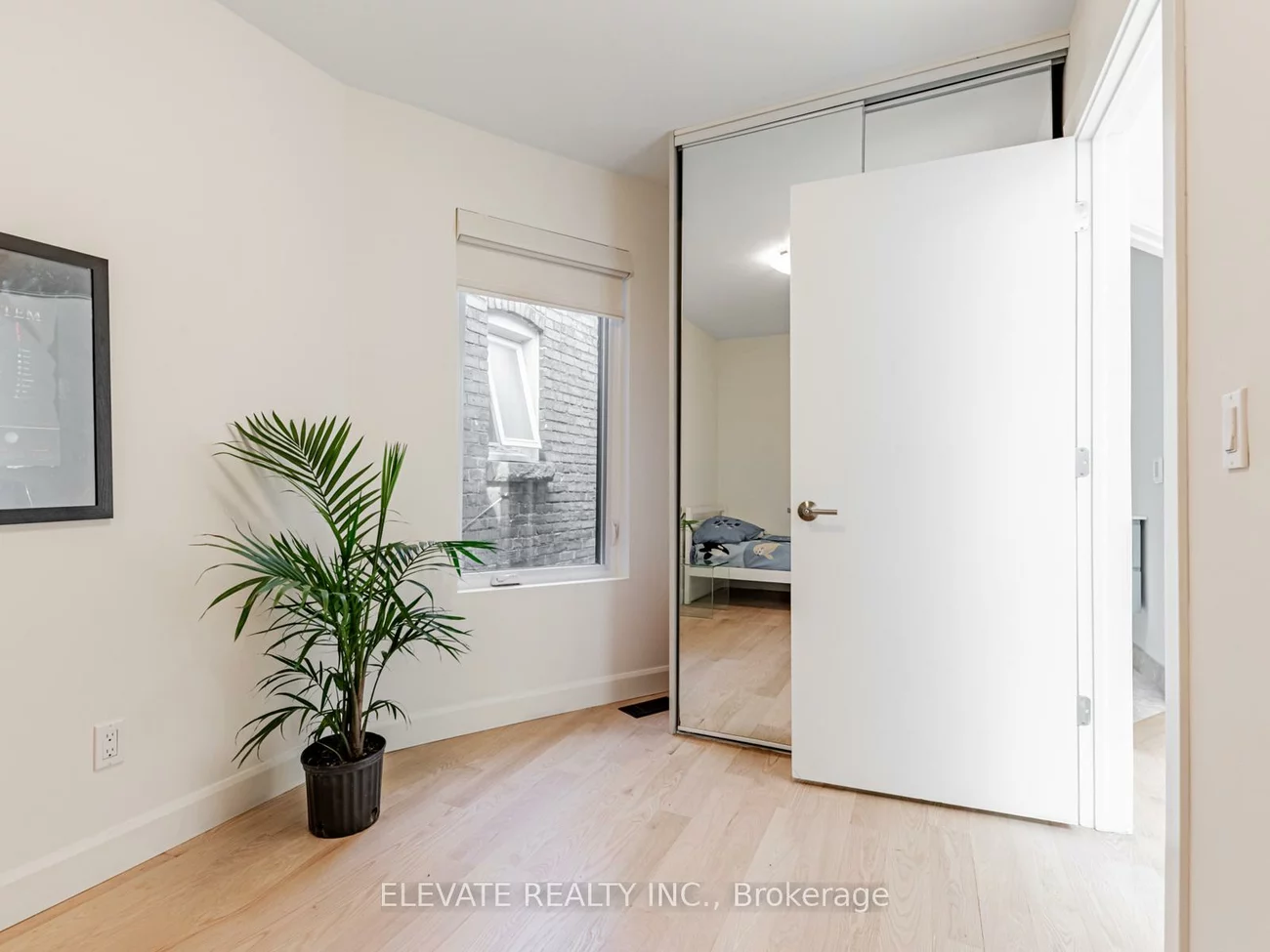 71, Nairn, Corso Italia-Davenport, Toronto