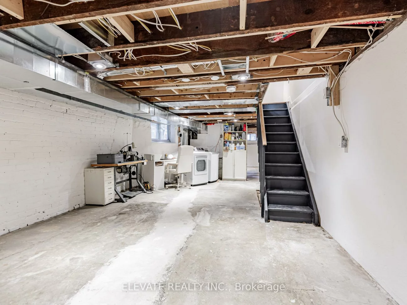 71, Nairn, Corso Italia-Davenport, Toronto