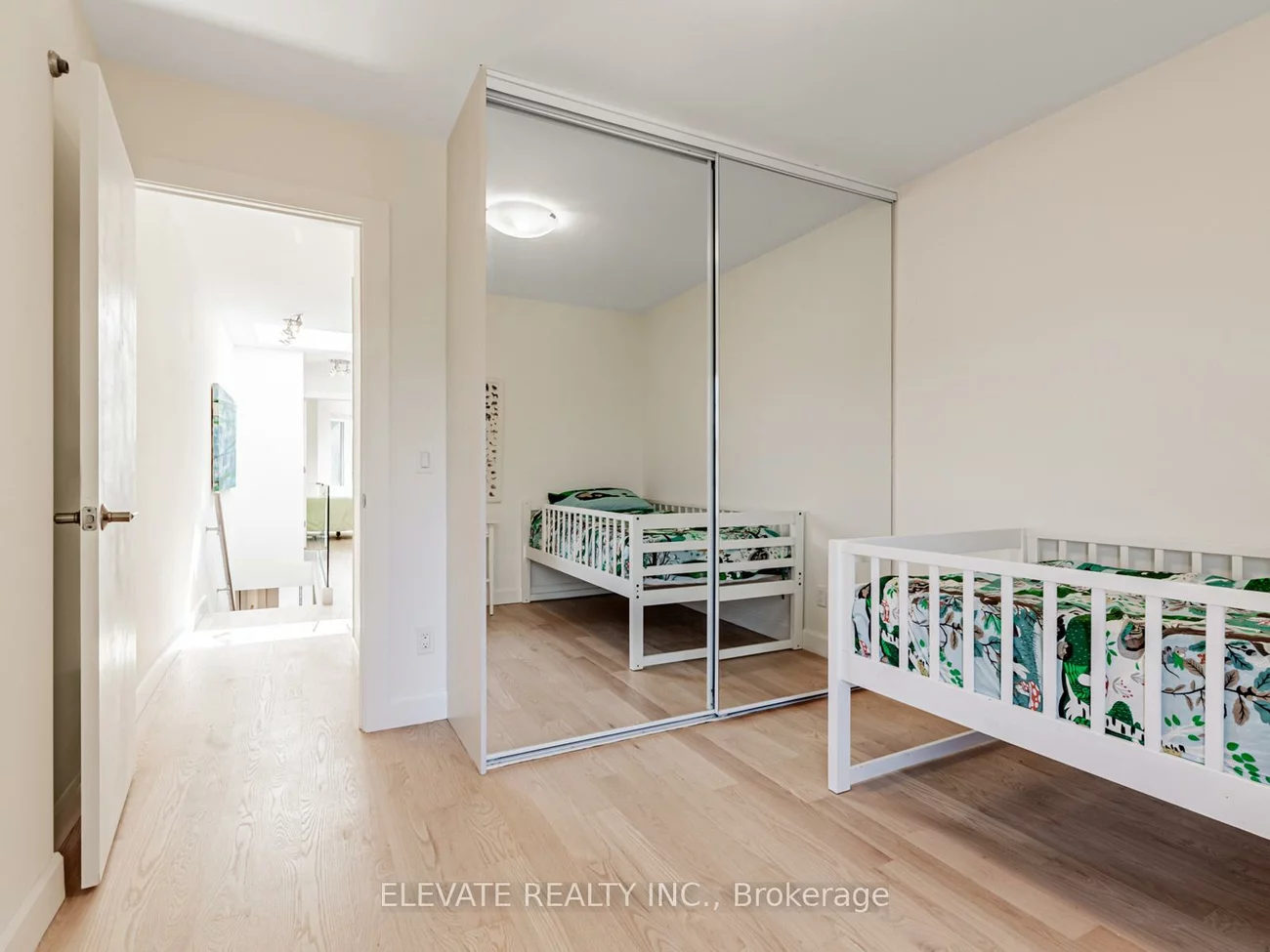 71, Nairn, Corso Italia-Davenport, Toronto