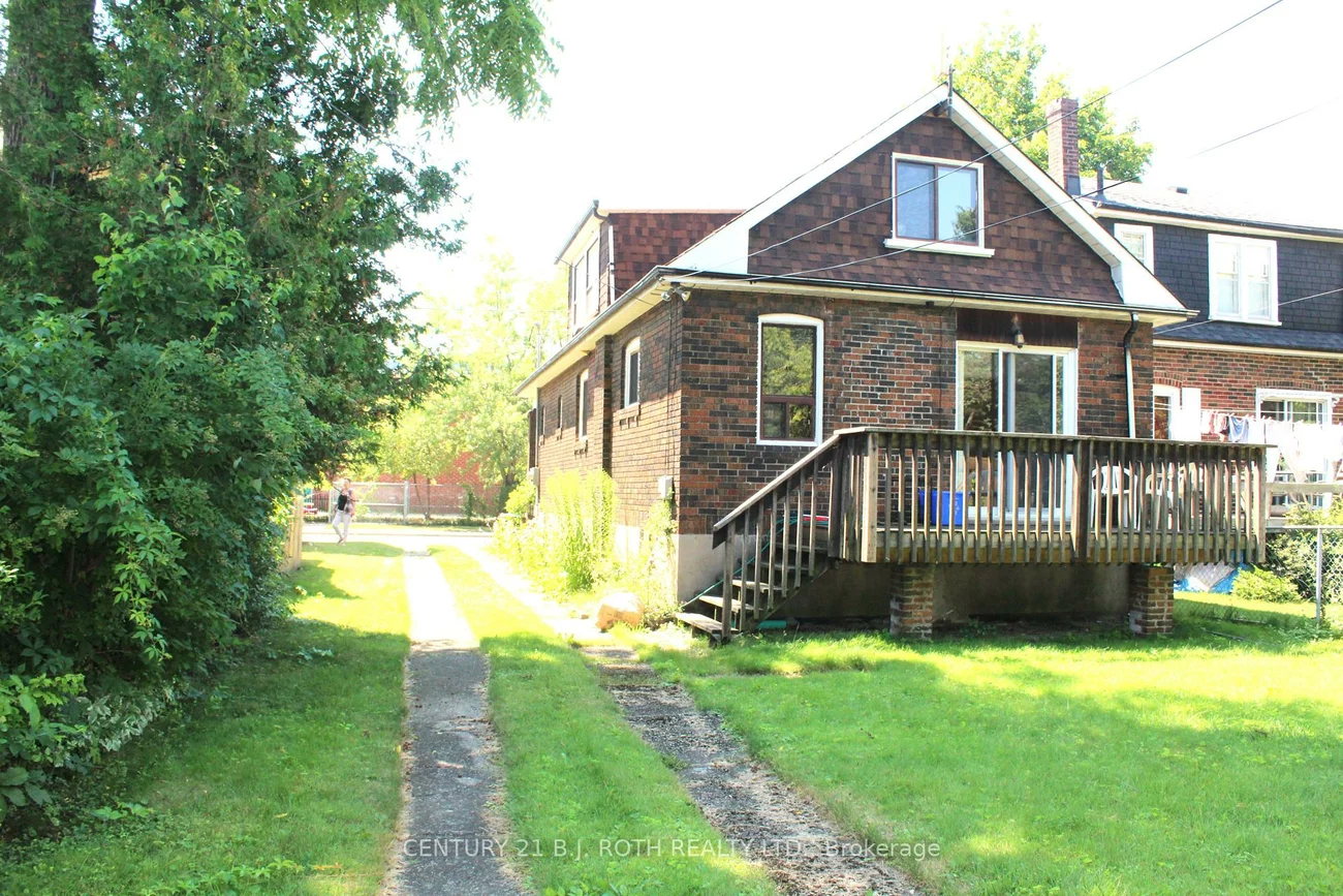 5, Twentieth, Long Branch, Toronto