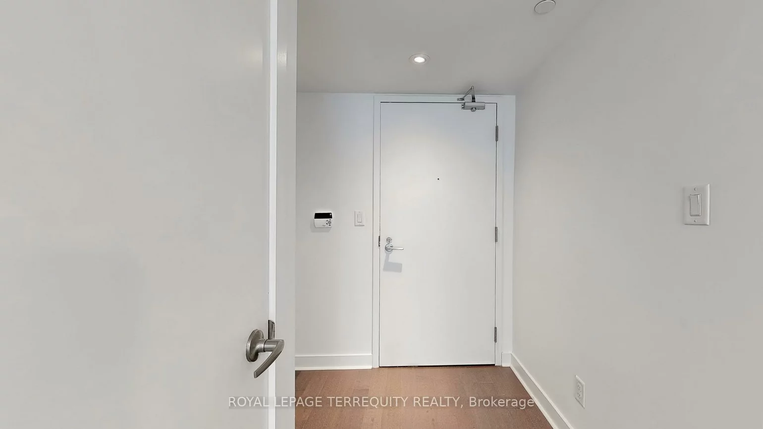 16, Pagebrook, Humber Heights, Toronto