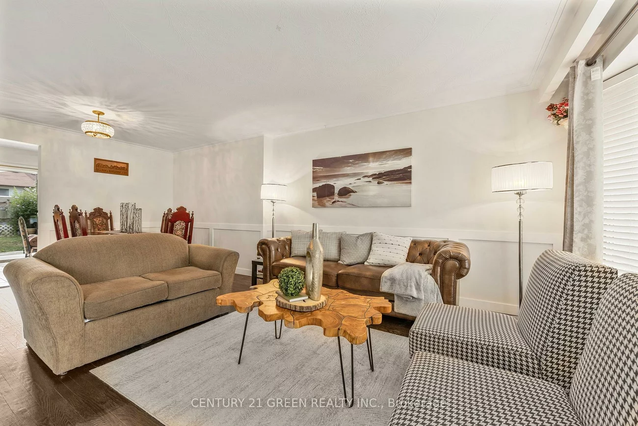 37, Rubydale, Humber Summit, Toronto