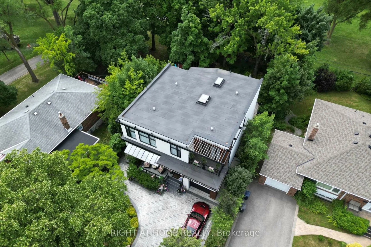 238, Renforth, Markland Wood, Toronto