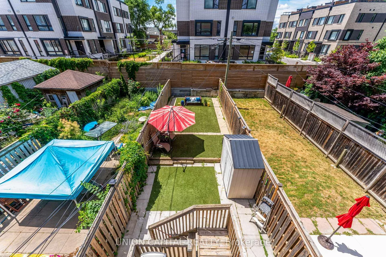 56, Cloverdale, Weston-Pellam Park, Toronto