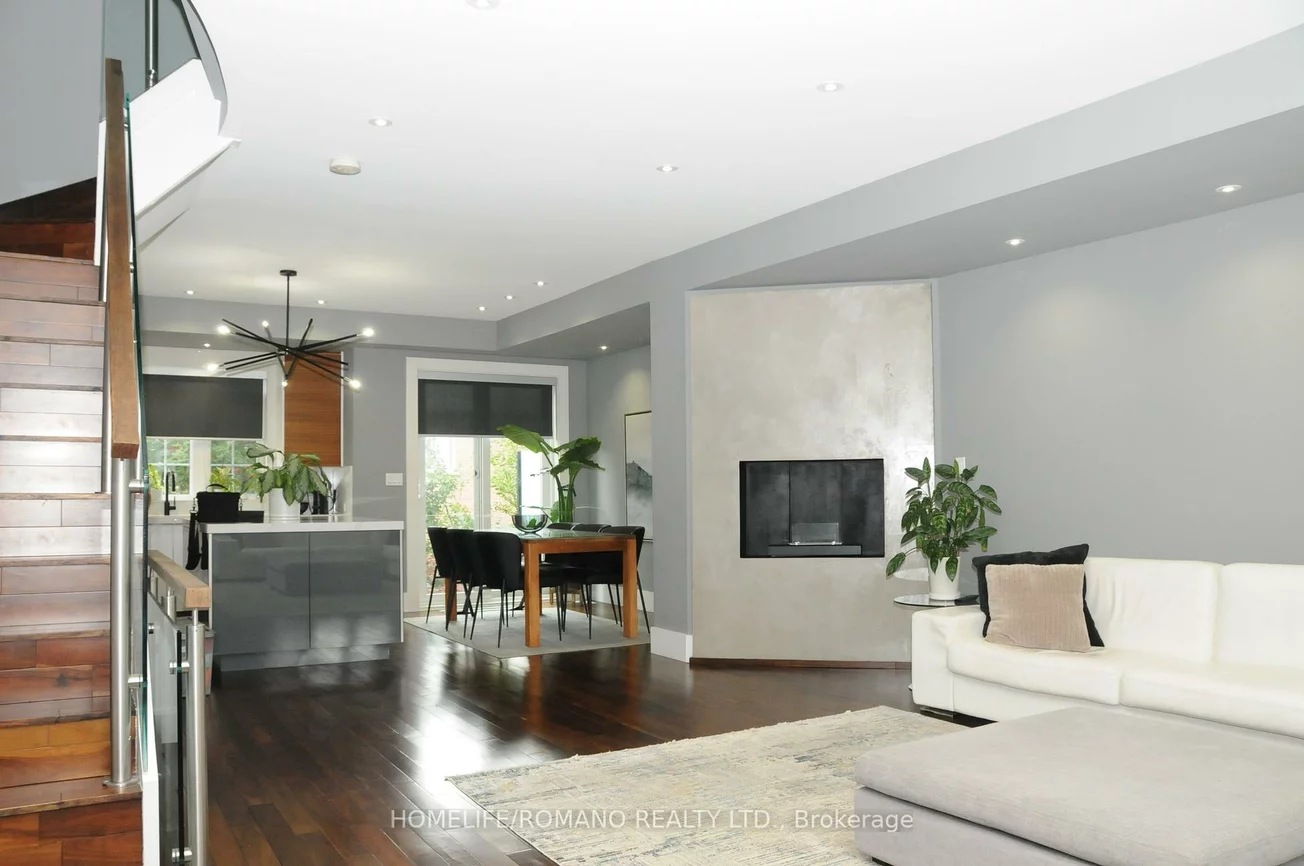 14, Ramage, Eringate-Centennial-West Deane, Toronto