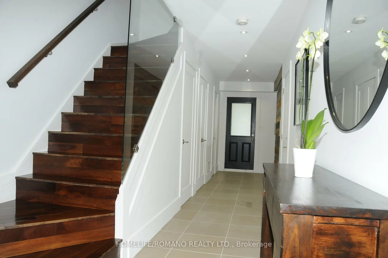 14, Ramage, Eringate-Centennial-West Deane, Toronto