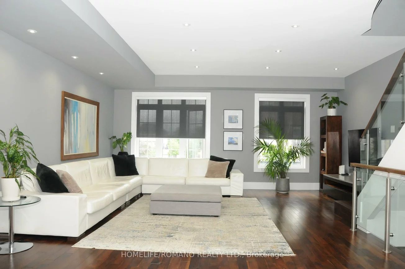 14, Ramage, Eringate-Centennial-West Deane, Toronto